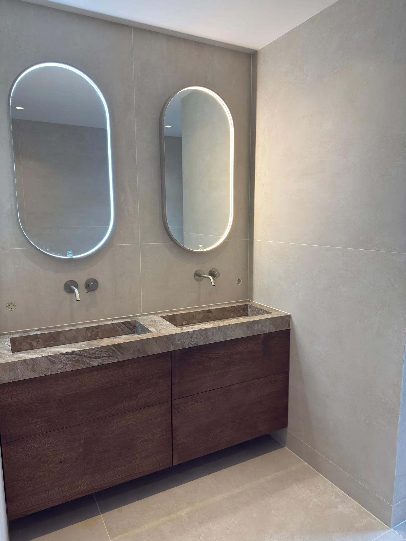 PHOTO-2025-07-28-18-45-00