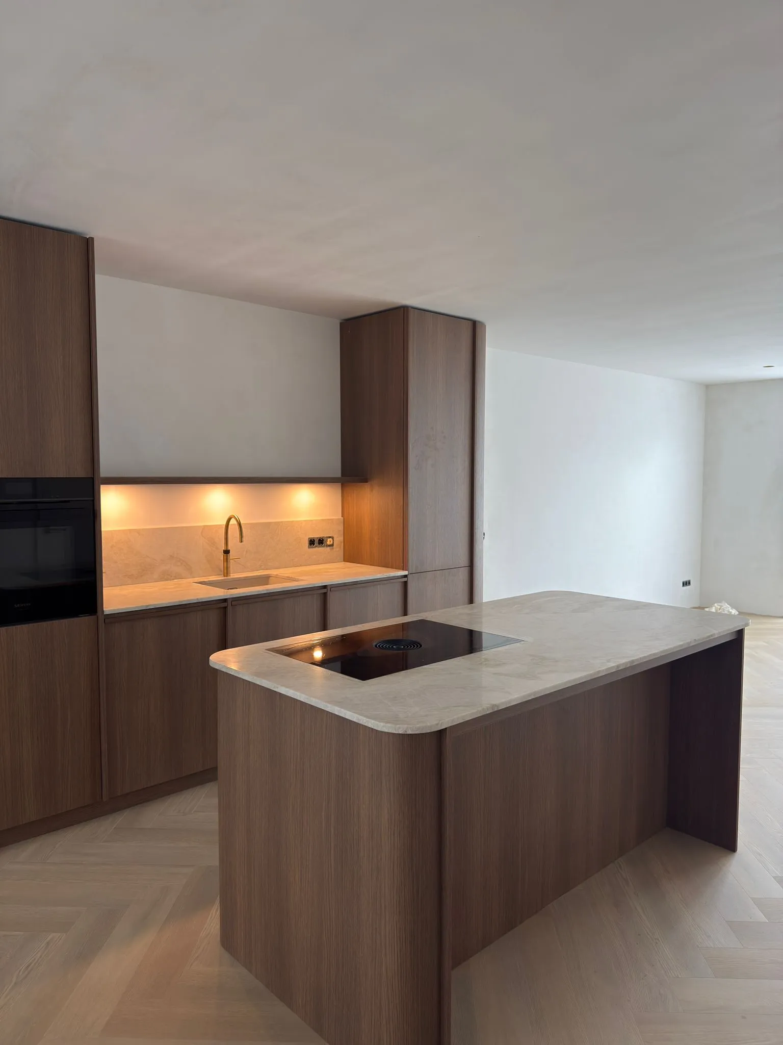 PHOTO-2025-10-01-18-19-49